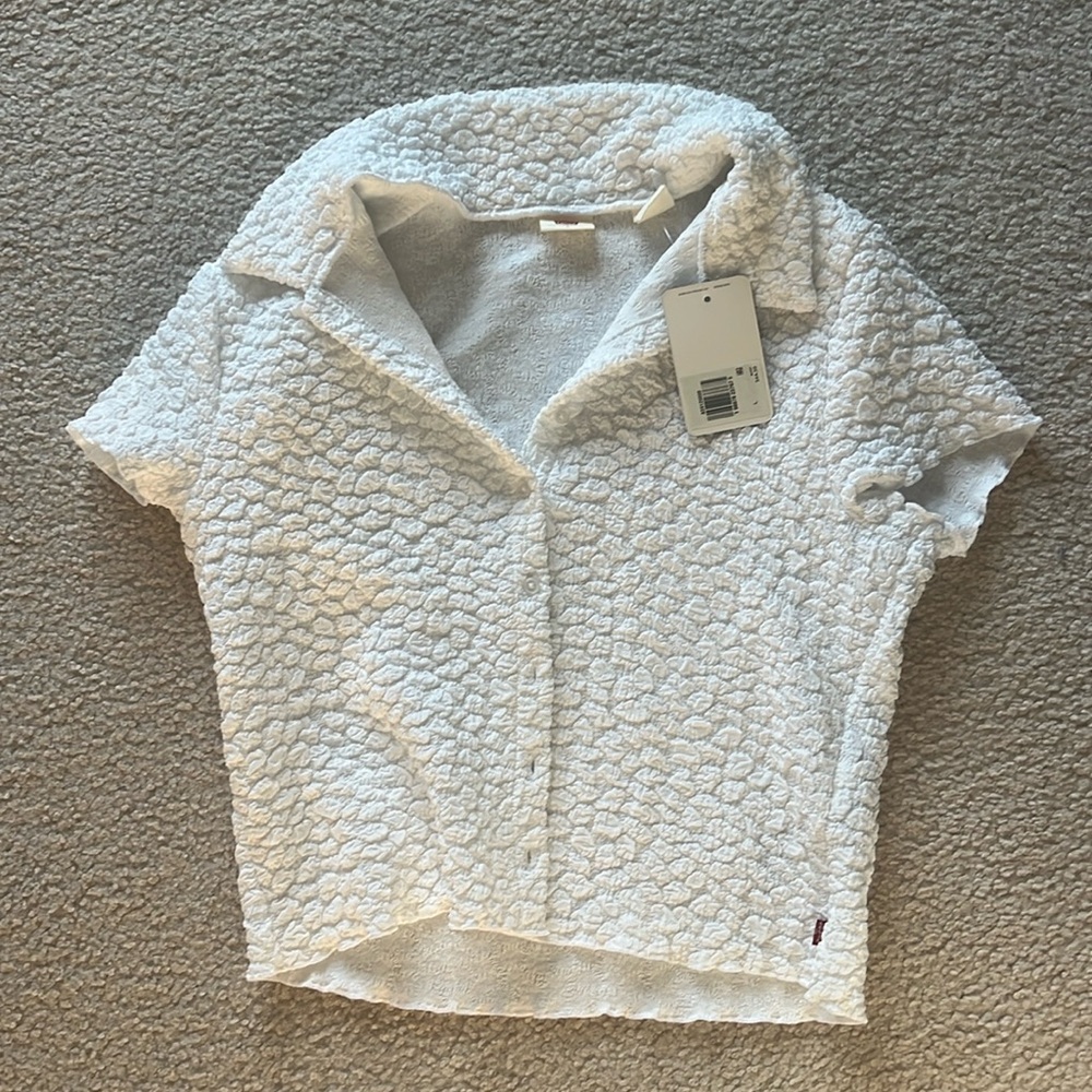 Levi’s Cloud Button Up Top New with Tags